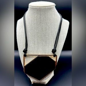 Contemporary Chocker with geometric pendant